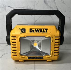 DEWALT 12V/20V MAX LED Work Light, Compact with 360 Degree